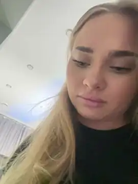 MonicaWestt online show from February 8, 7:39 am