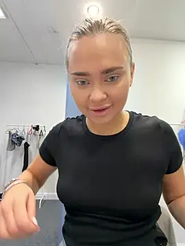 MonicaWestt online show from April 4, 10:22 am