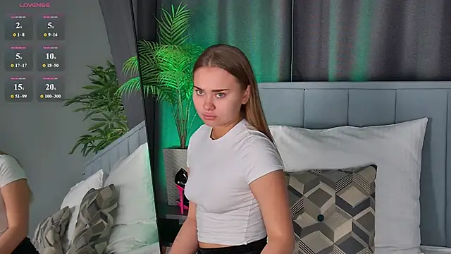 MonicaWestt online show from March 23, 7:08 am