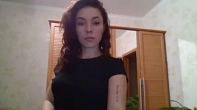 Dream Petal  online show from March 15, 4:47 pm