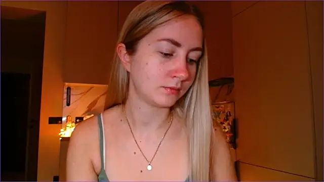 BluueSilk online show from January 6, 6:17 am