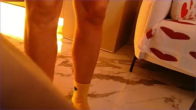 BluueSilk online show from January 7, 6:18 am