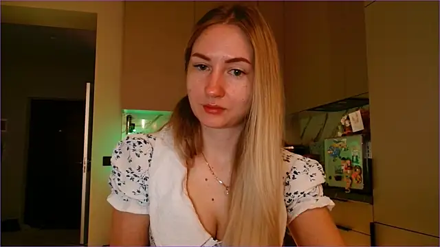 BluueSilk online show from March 9, 6:17 am