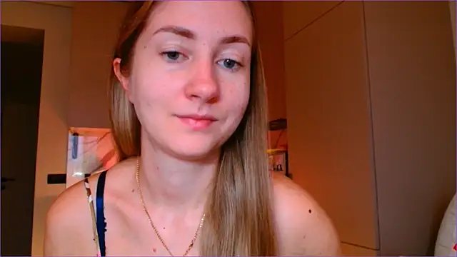 BluueSilk online show from December 4, 6:56 am