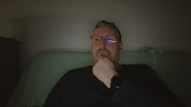 doudou310 online show from April 5, 3:57 am