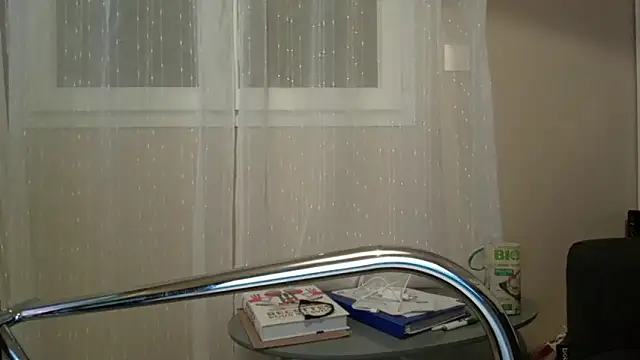 doudou310 online show from April 10, 3:46 am