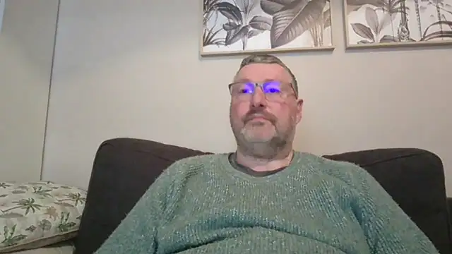 doudou310 online show from March 16, 5:26 am