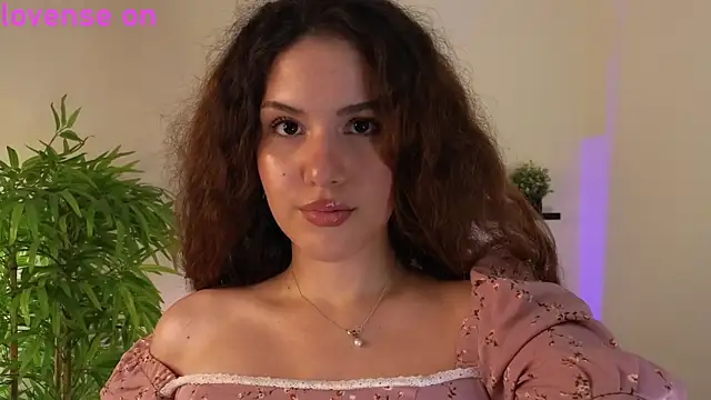Lili Torin online show from June 27, 10:10 am