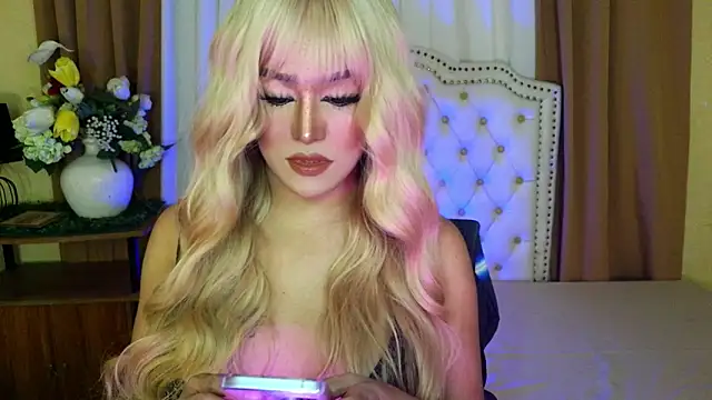 ChloeAsian online show from March 15, 10:22 am