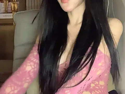 Angela-Angela online show from May 9, 3:37 pm