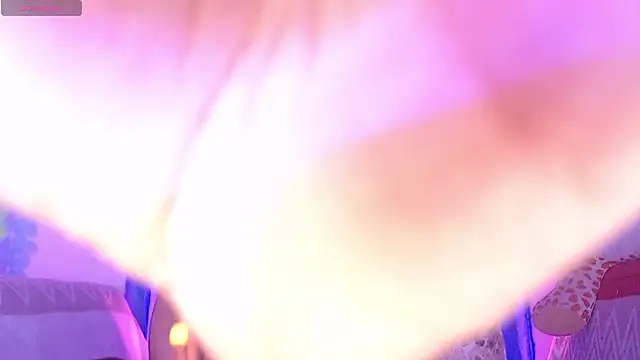 violettaevanzx online show from March 13, 4:06 am