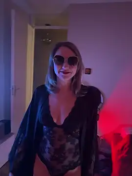 hottogetherNL online show from February 24, 10:32 pm