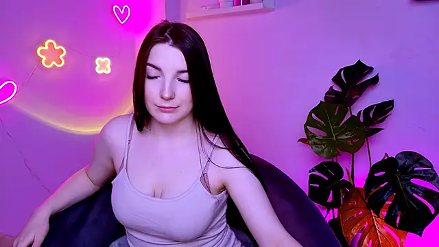 AliceChanel online show from March 22, 3:32 am