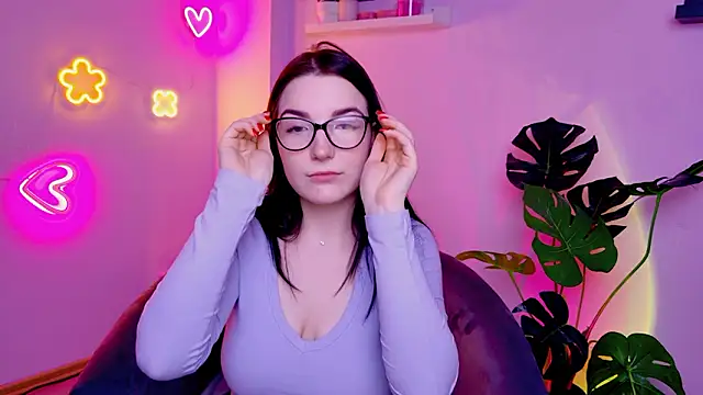 AliceChanel online show from February 4, 3:12 am