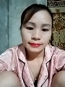 l kiss online show from February 5, 1:40 pm