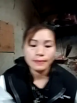 l kiss online show from February 7, 1:30 pm