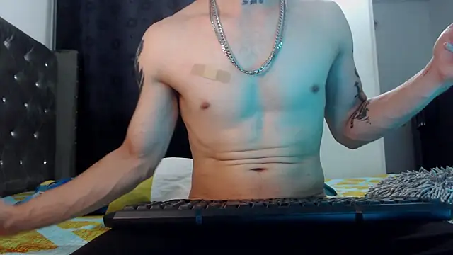 Snapshot of TylerBelfort chatting on June 4, 12:26 am TylerBelfort online show from June 4, 12:26 am