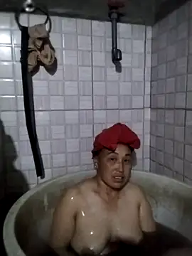 Snapshot of Tina-beo chatting on February 1, 12:14 pm Tina-beo online show from February 1, 12:14 pm