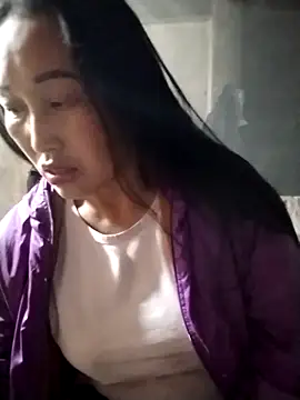 Snapshot of Tina-beo chatting on February 19, 1:24 am Tina-beo online show from February 19, 1:24 am