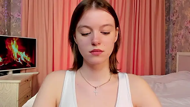 Snapshot of MissMilaX chatting on February 24, 8:48 am MissMilaX online show from February 24, 8:48 am