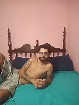 casal atrevido online show from March 11, 1:27 pm