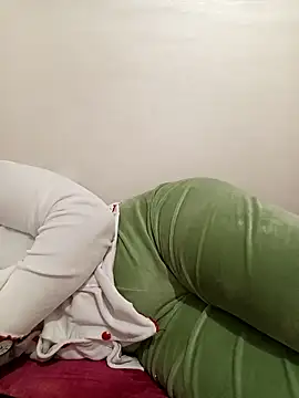 Mrjana89six online show from March 24, 3:39 am