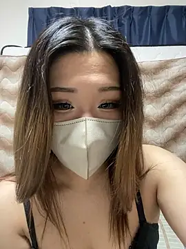 Snapshot of yurina_yurina0125 chatting on February 13, 3:23 pm yurina yurina0125 online show from February 13, 3:23 pm