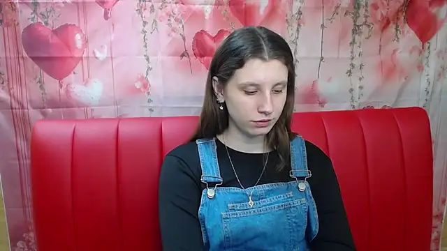 LilianaShine online show from February 26, 6:13 am