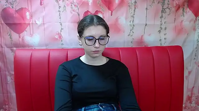 LilianaShine online show from March 25, 6:13 am