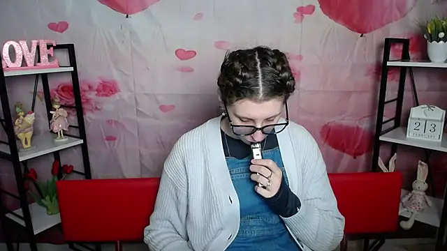 LilianaShine online show from February 23, 6:14 am