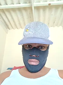 Snapshot of Mkhothiwesibumbu chatting on April 29, 8:40 am Mkhothiwesibumbu online show from April 29, 8:40 am