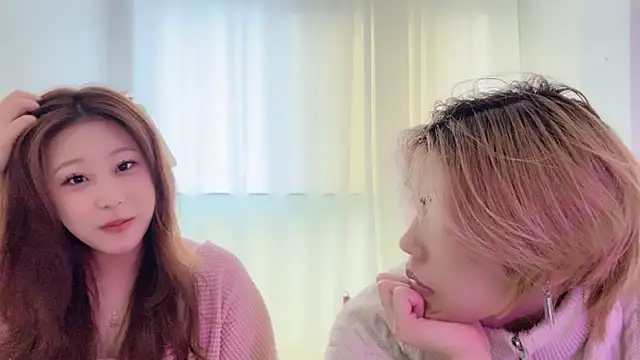 SM JIAJIA ZL online show from March 26, 2:10 am