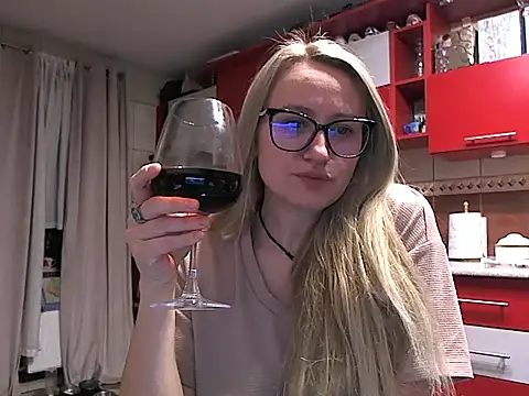 Nataly Rosy online show from February 10, 8:30 pm