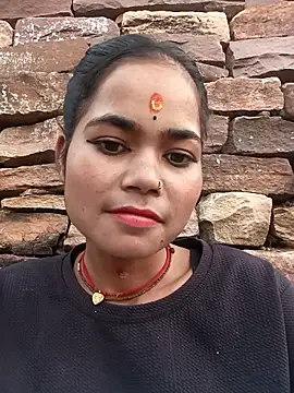 Sunali Bendre online show from April 14, 12:37 am