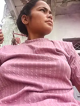 Snapshot of Sunali_Bendre chatting on July 16, 10:56 am Sunali Bendre online show from July 16, 10:56 am