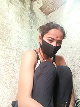 Sunali Bendre online show from February 22, 3:09 am