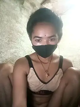 Sunali Bendre online show from March 1, 2:28 pm