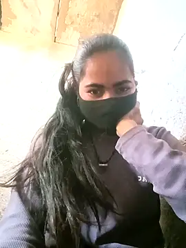 Sunali Bendre online show from March 21, 2:24 am