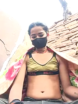 Sunali Bendre online show from February 2, 3:38 am