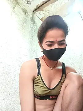 Sunali Bendre online show from February 28, 2:55 am