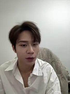 SM 004 online show from February 10, 11:09 am