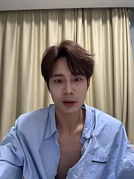 SM 004 online show from March 12, 10:08 am