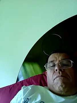 Snapshot of eros3442 chatting on June 16, 11:27 pm eros3442 online show from June 16, 11:27 pm