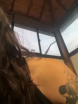 Isalove99 online show from March 20, 10:49 am