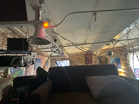 ctguybj online show from June 14, 2:29 pm