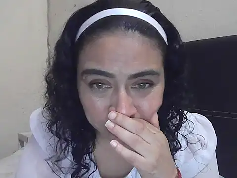 Snapshot of DalilahMx chatting on July 18, 2:09 am DalilahMx online show from July 18, 2:09 am