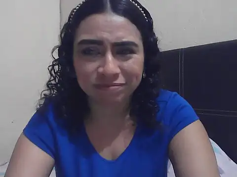 Snapshot of DalilahMx chatting on June 12, 4:05 pm DalilahMx online show from June 12, 4:05 pm