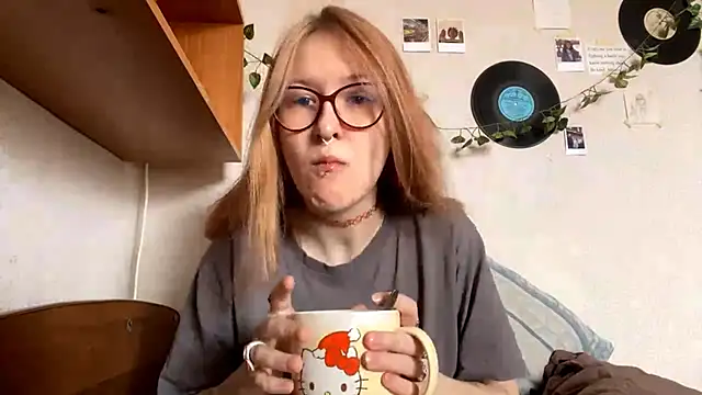 LaureenVielma online show from March 21, 7:09 am