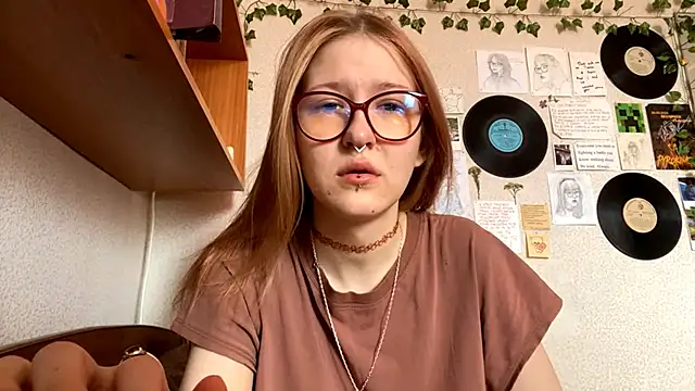 LaureenVielma online show from March 29, 8:38 am