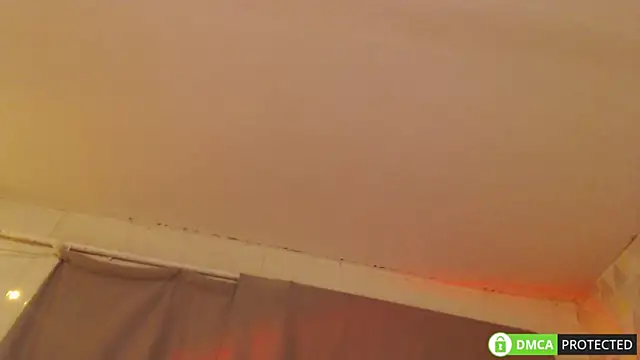 Mia  Jensen online show from April 8, 9:16 pm